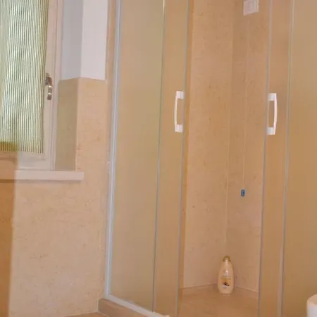 Magda Apartman Caprino Veronese